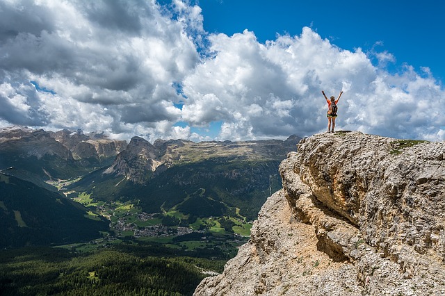 THE BENEFITS OF ECOTHERAPY AND HEALING POWER OF NATURE